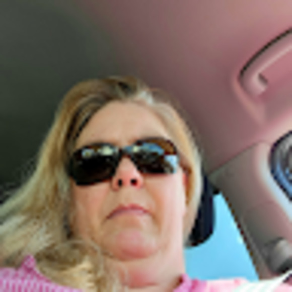 Meet your Posher, Stacy - Picture 1 of 1